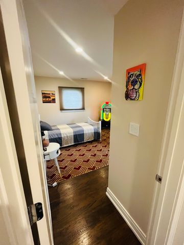 621 Hayward Avenue, Streamwood, IL 60107