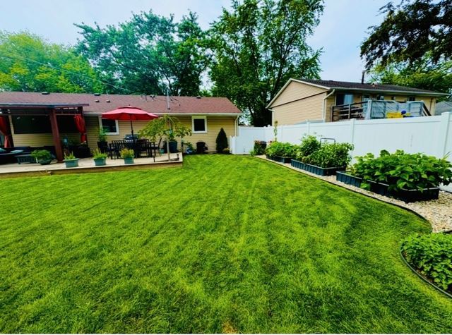 621 Hayward Avenue, Streamwood, IL 60107