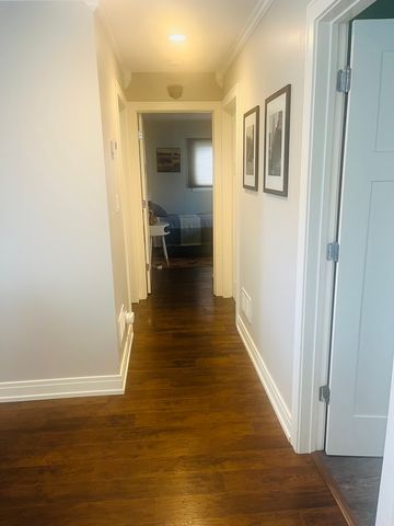 621 Hayward Avenue, Streamwood, IL 60107