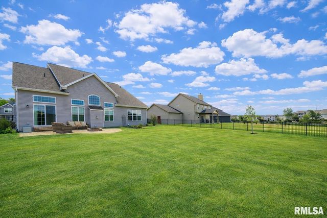 11216 N Blackstone Court, Dunlap, IL 61525