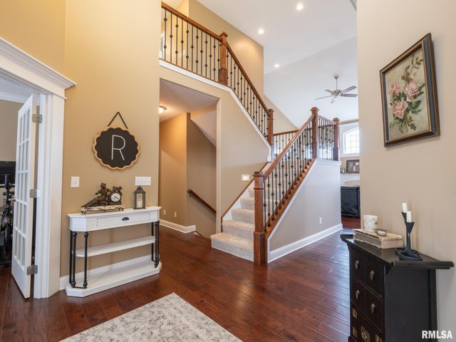 11216 N Blackstone Court, Dunlap, IL 61525