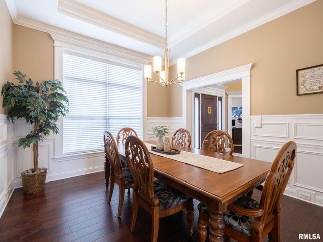 11216 N Blackstone Court, Dunlap, IL 61525