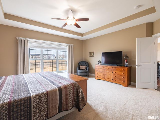 11216 N Blackstone Court, Dunlap, IL 61525