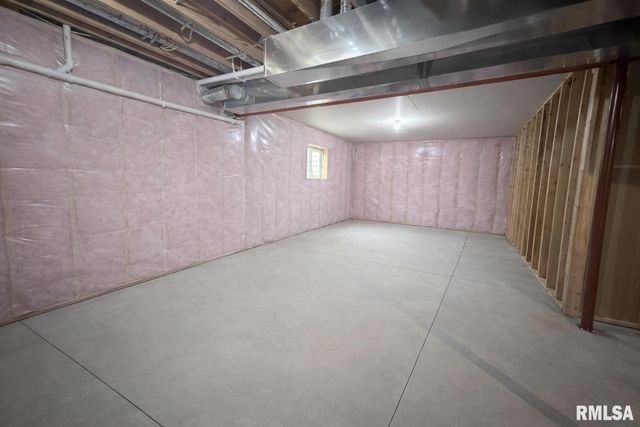 11216 N Blackstone Court, Dunlap, IL 61525