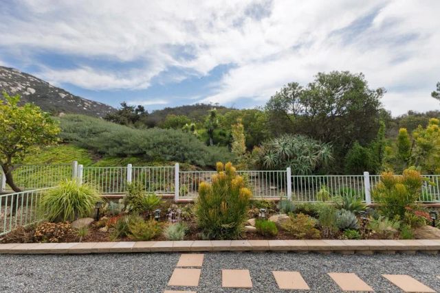 2238 Hilton Head, Escondido, CA 92026