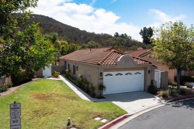 2238 Hilton Head, Escondido, CA 92026