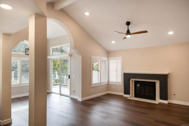 2238 Hilton Head, Escondido, CA 92026