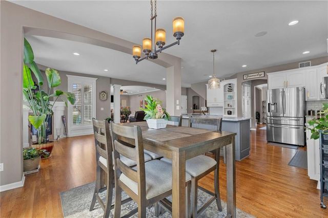 1441 NE Daltons Ridge Drive, Lee's Summit, MO 64064