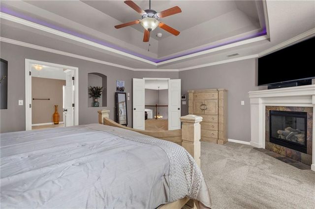 1441 NE Daltons Ridge Drive, Lee's Summit, MO 64064