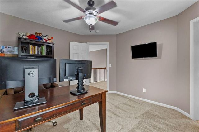 1441 NE Daltons Ridge Drive, Lee's Summit, MO 64064