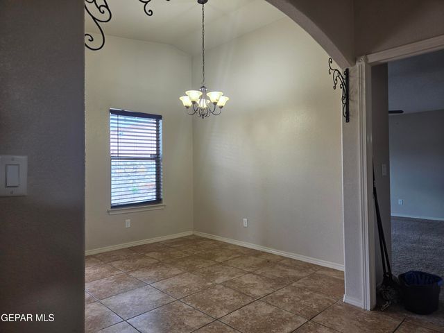 14189 N POINT Avenue, El Paso, TX 79938