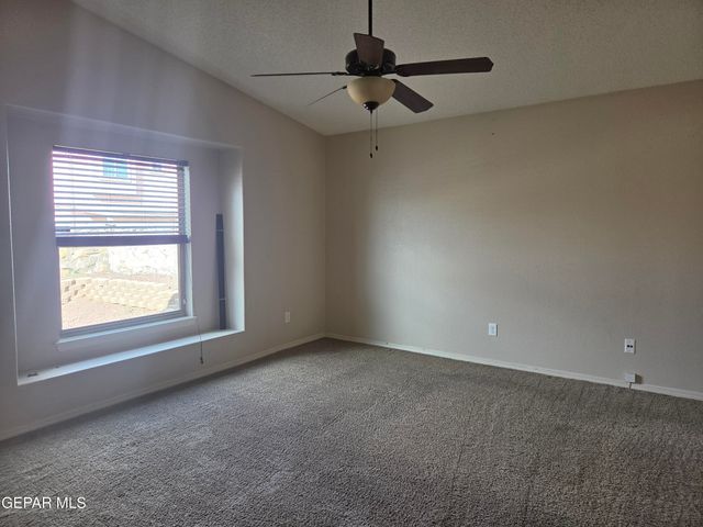 14189 N POINT Avenue, El Paso, TX 79938