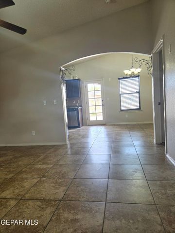 14189 N POINT Avenue, El Paso, TX 79938