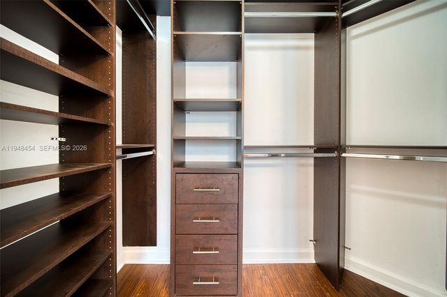 11374 NW 66th St, Doral, FL 33178