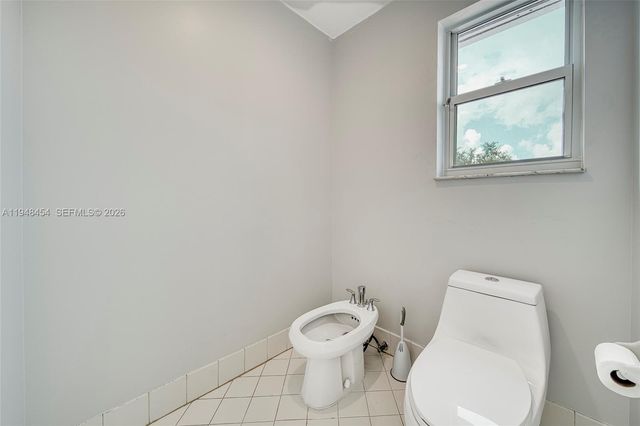 11374 NW 66th St, Doral, FL 33178