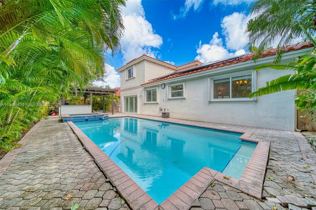 11374 NW 66th St, Doral, FL 33178