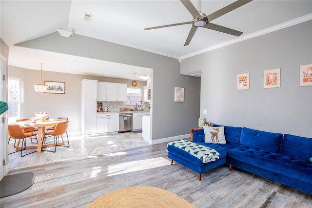 2215 Sweetwater Ranch, Springdale, AR 72764