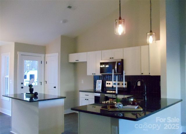 559 Shearers Road, Mooresville, NC 28115