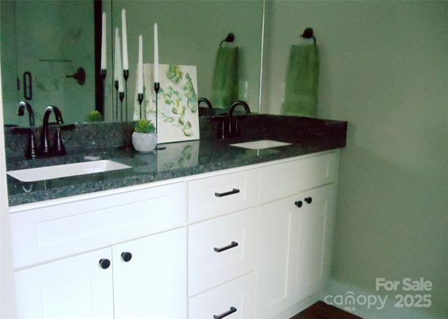 559 Shearers Road, Mooresville, NC 28115