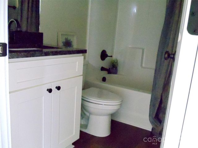 559 Shearers Road, Mooresville, NC 28115