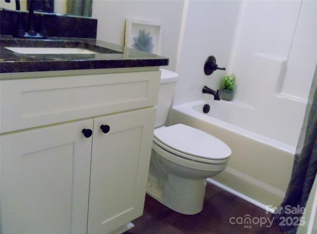 559 Shearers Road, Mooresville, NC 28115