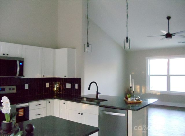 559 Shearers Road, Mooresville, NC 28115