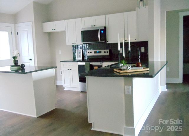 559 Shearers Road, Mooresville, NC 28115