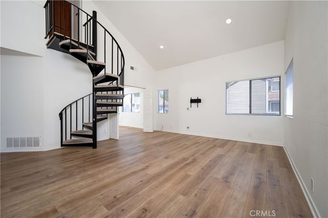 25 Clover Lane 359, Aliso Viejo, CA 92656