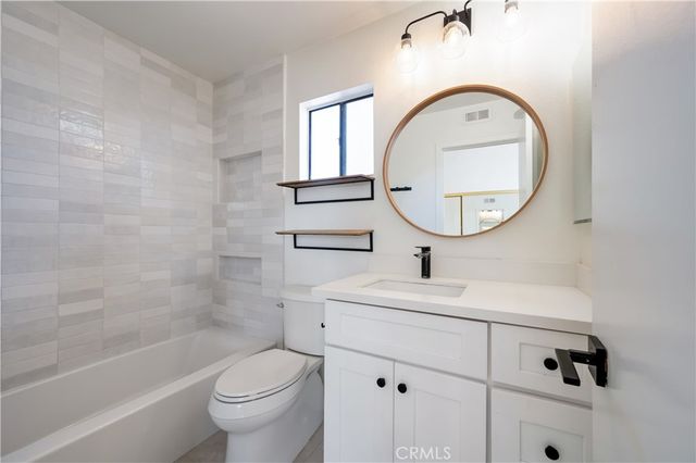 25 Clover Lane 359, Aliso Viejo, CA 92656