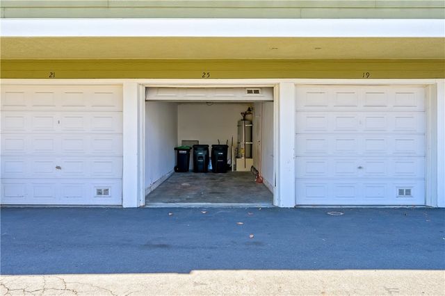 25 Clover Lane 359, Aliso Viejo, CA 92656