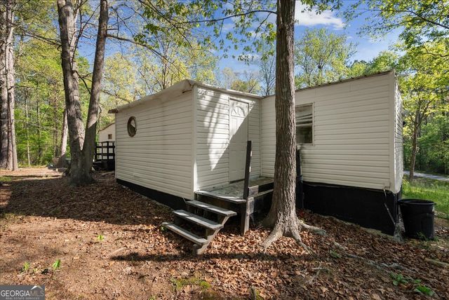 621 Cardinal Road SE, Calhoun, GA 30701