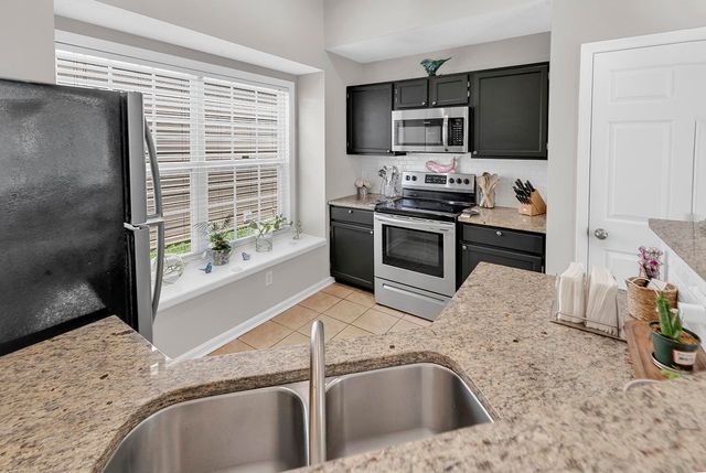 312 Lyons Cove Dr., Myrtle Beach, SC 29577