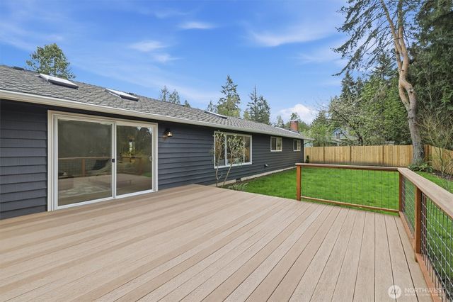 16111 NE 100th Street, Redmond, WA 98052