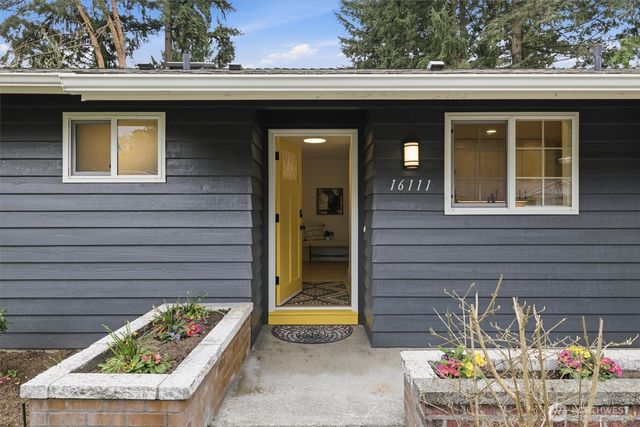 16111 NE 100th Street, Redmond, WA 98052