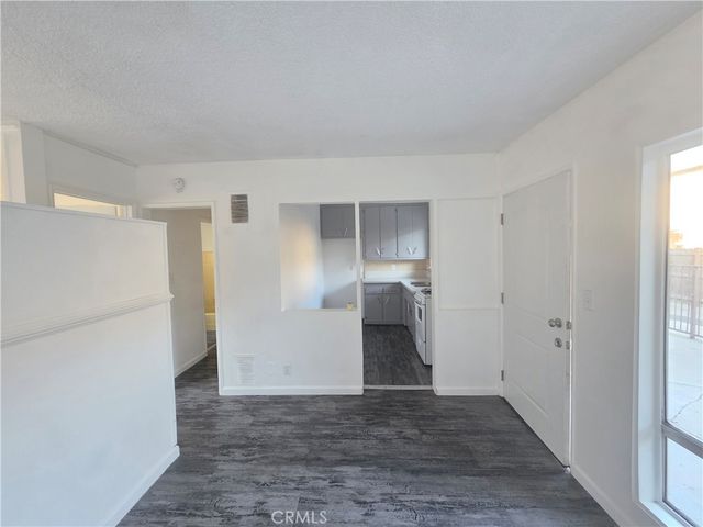 6018 Hazelhurst 3, North Hollywood, CA 91606