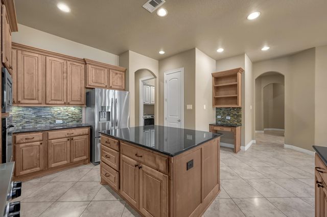 14 Spincaster Drive, Spring, TX 77389