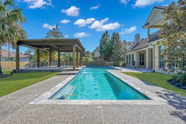 14 Spincaster Drive, Spring, TX 77389