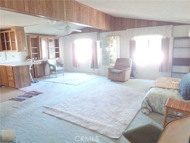 1300 W Menlo, Hemet, CA 92543