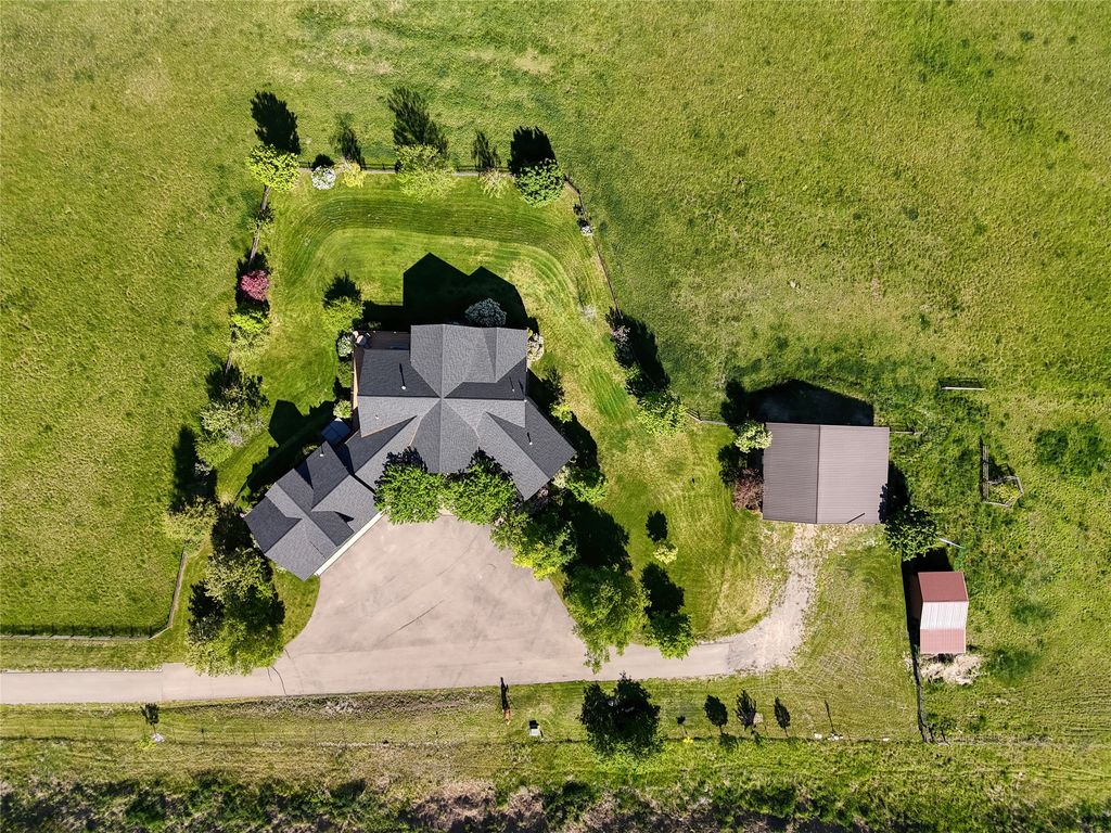 310 Jossie Lane, Kalispell, MT 59901 photo 75