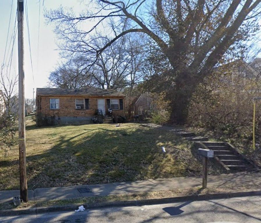 304 37th Ave, N, Nashville, TN 37209