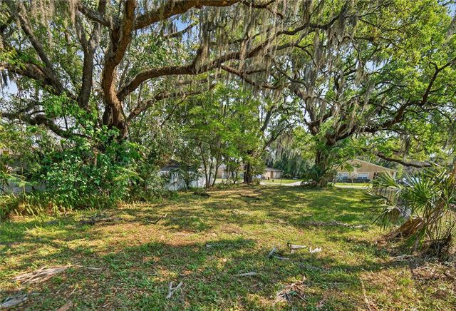 1116 W 8TH STREET, Sanford, FL 32771