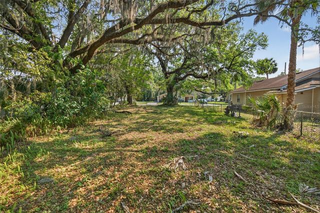 1116 W 8TH STREET, Sanford, FL 32771