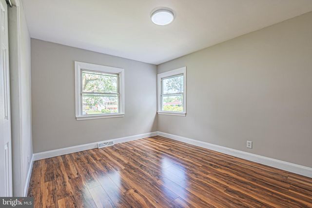 1575 S MYRTLE ST, Vineland, NJ 08360