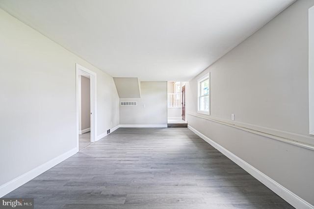 1575 S MYRTLE ST, Vineland, NJ 08360