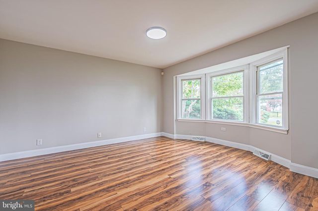 1575 S MYRTLE ST, Vineland, NJ 08360