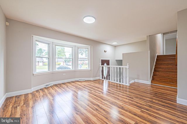 1575 S MYRTLE ST, Vineland, NJ 08360