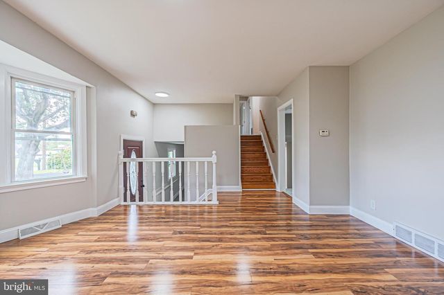 1575 S MYRTLE ST, Vineland, NJ 08360