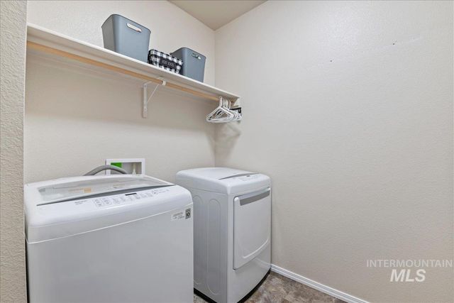 645 SW Nugget St, Mountain Home, ID 83647