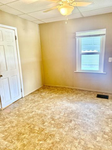52 S Second Street, Batavia, OH 45103