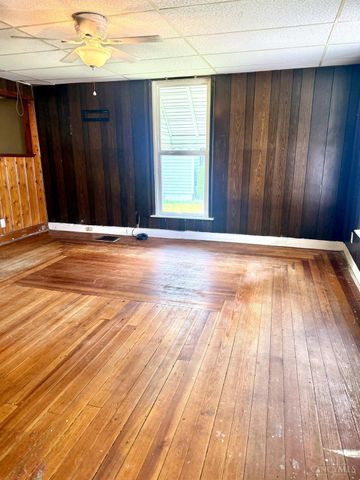 52 S Second Street, Batavia, OH 45103